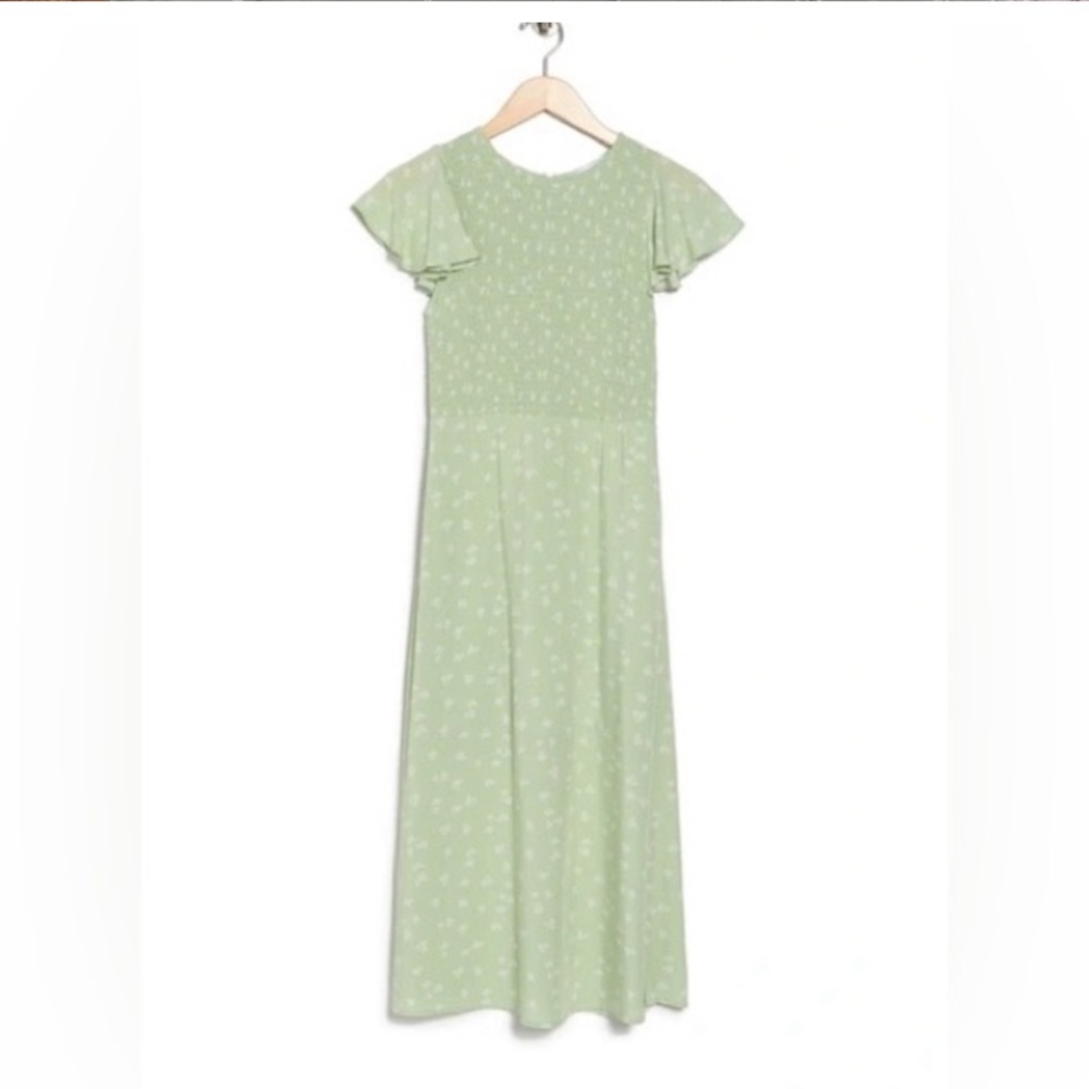 Elodie Smocked Floral Midi Dress Sage Green